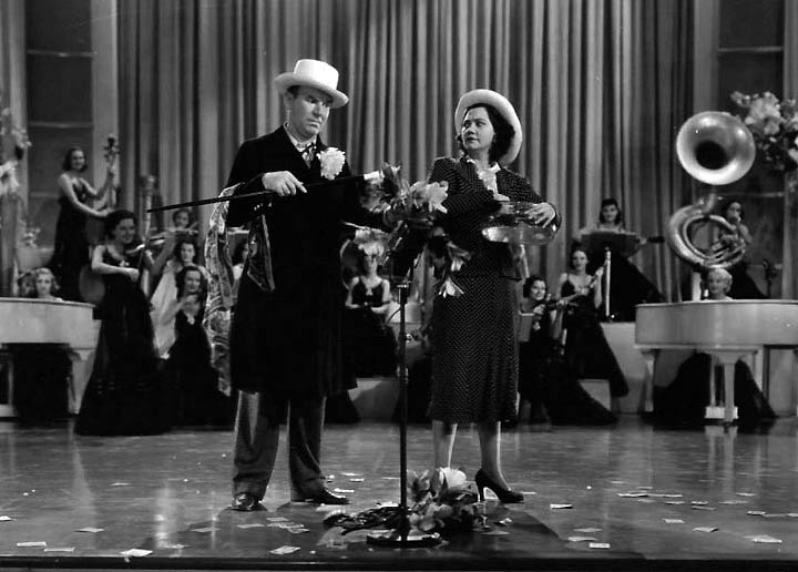 Sing Baby Sing (1936)