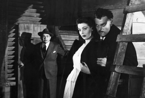 Stranger (1946)
