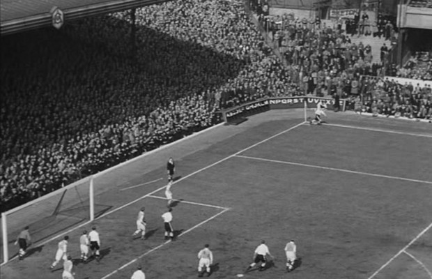 Arsenal Stadium Mystery (1940)